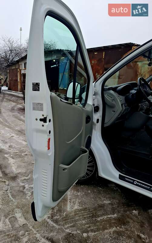 Минивэн Renault Trafic 2012 в Одессе фото 9 Минивэн Renault Trafic 2012 в Одессе
