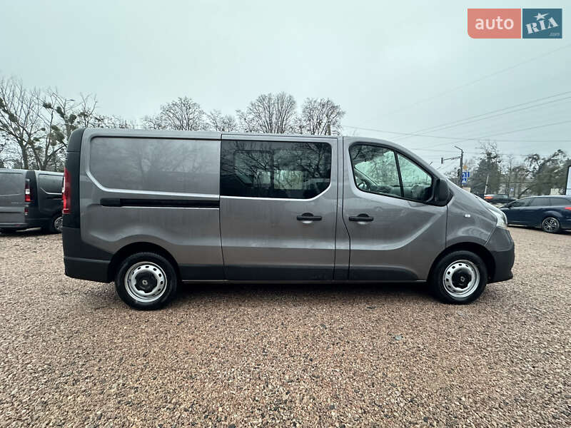 Минивэн Renault Trafic 2018 в Ровно