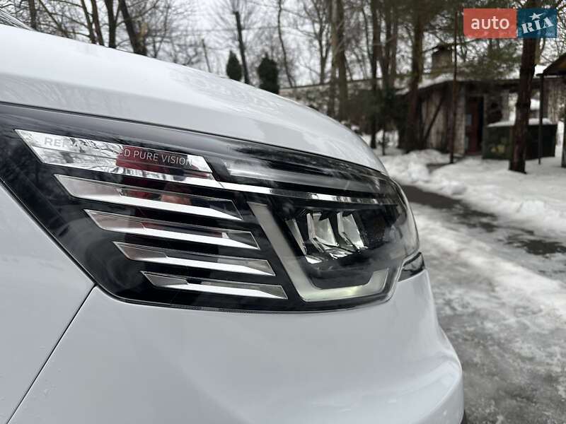 Вантажний фургон Renault Trafic 2023 в Дрогобичі