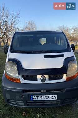 Минивэн Renault Trafic 2004 в Косове