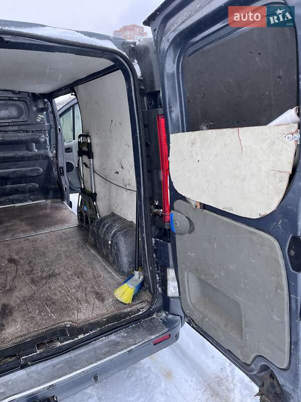 Вантажний фургон Renault Trafic 2013 в Києві