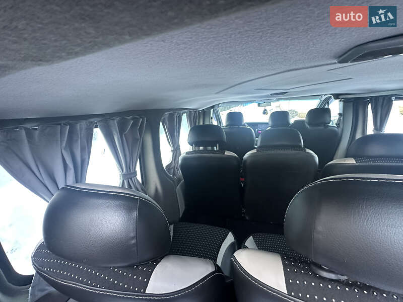 Минивэн Renault Trafic 2007 в Делятине