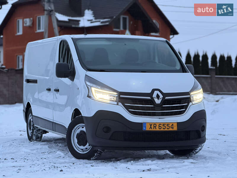 Вантажний фургон Renault Trafic 2022 в Рівному