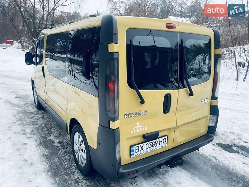 Минивэн Renault Trafic 2002 в Киеве