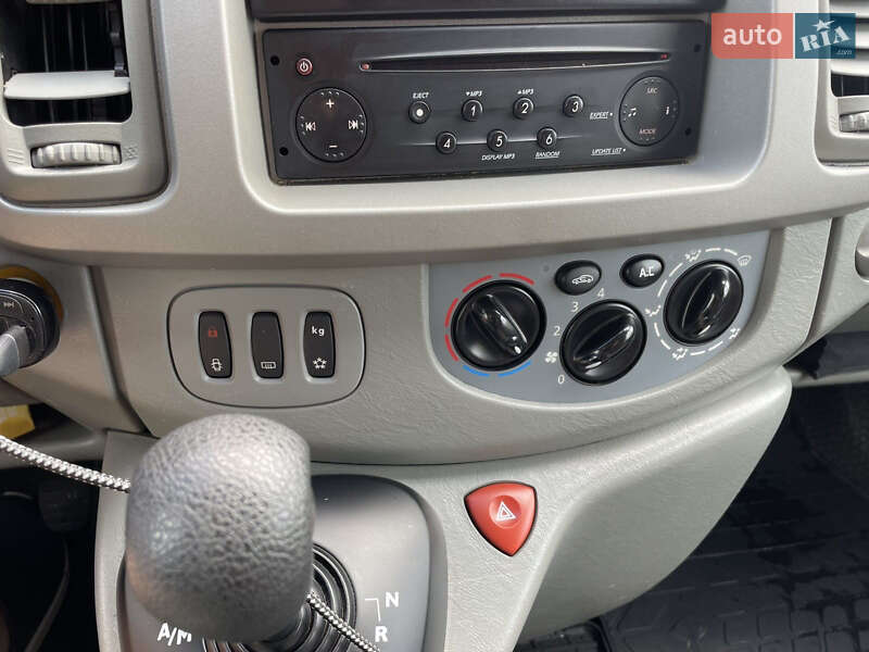 Мінівен Renault Trafic 2010 в Кременці фото 10 Мінівен Renault Trafic 2010 в Кременці