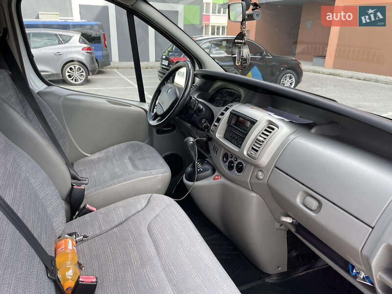 Мінівен Renault Trafic 2010 в Кременці фото 6 Мінівен Renault Trafic 2010 в Кременці