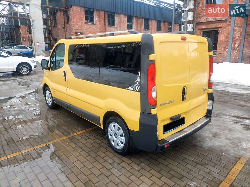 Мінівен Renault Trafic 2007 в Львові