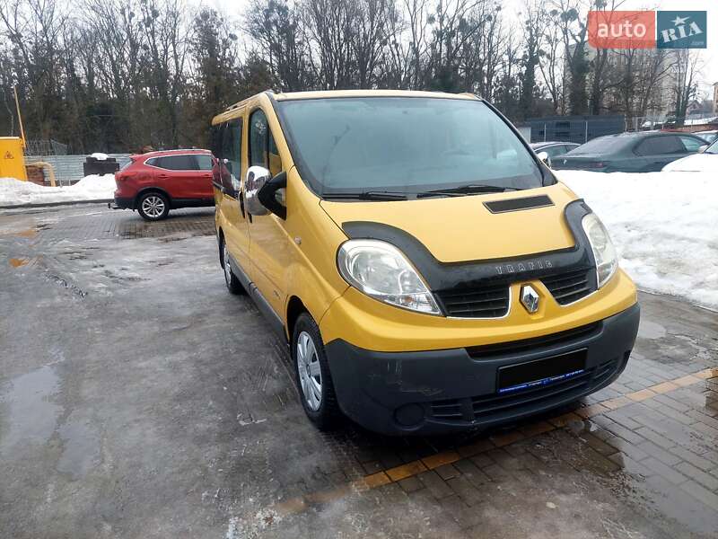 Мінівен Renault Trafic 2007 в Львові