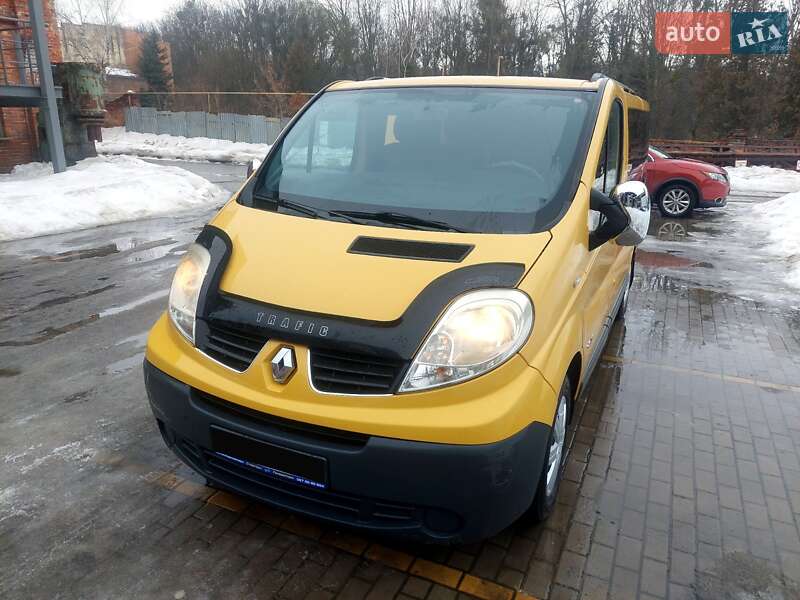 Мінівен Renault Trafic 2007 в Львові