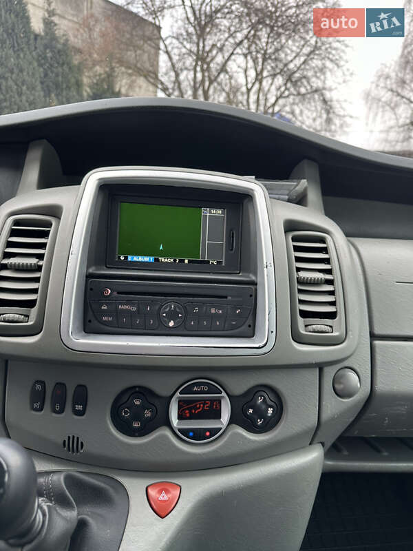 Мінівен Renault Trafic 2011 в Луцьку фото 19 Мінівен Renault Trafic 2011 в Луцьку