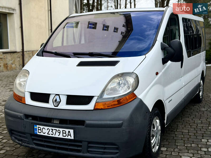 Минивэн Renault Trafic 2004 в Львове