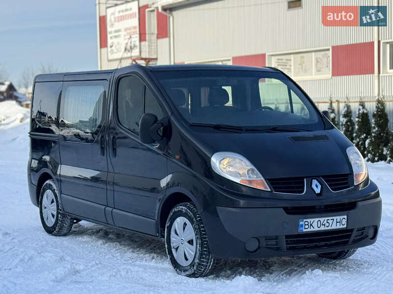 Минивэн Renault Trafic 2008 в Луцке