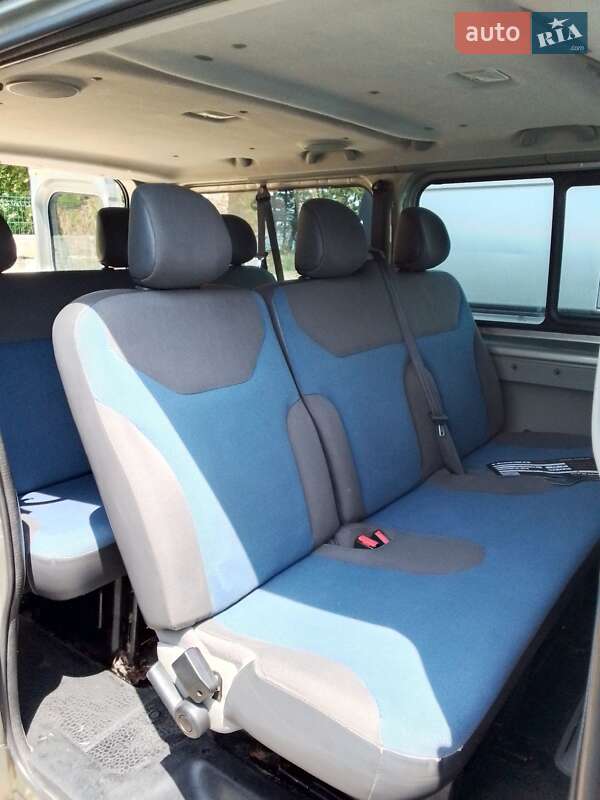 Минивэн Renault Trafic 2010 в Славском фото 16 Минивэн Renault Trafic 2010 в Славском