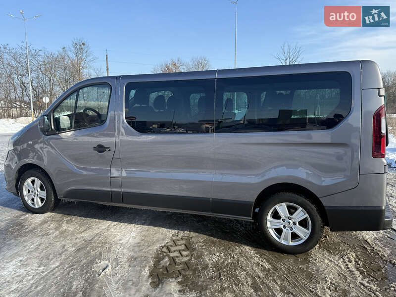 Минивэн Renault Trafic 2018 в Луцке