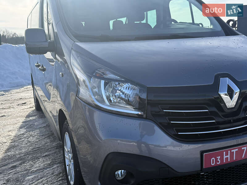 Минивэн Renault Trafic 2018 в Луцке
