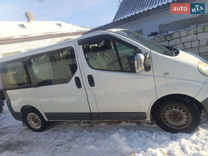 2008 Renault Trafic, VIN VF1FLAMA68Y276557:plate — фото 1 (autoria)