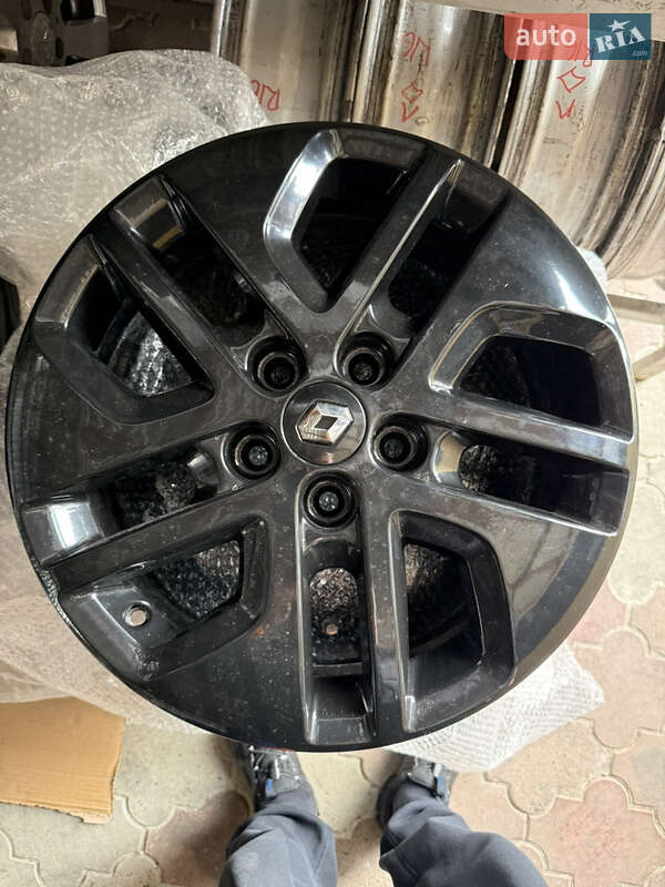 Минивэн Renault Trafic 2021 в Коломые фото 60 Минивэн Renault Trafic 2021 в Коломые