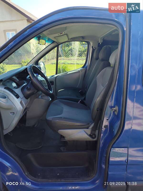 Минивэн Renault Trafic 2004 в Львове