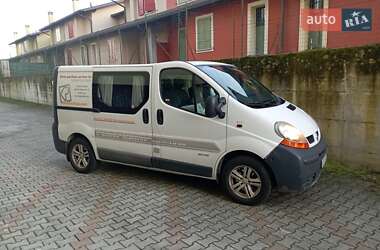 Минивэн Renault Trafic 2004 в Кривом Роге