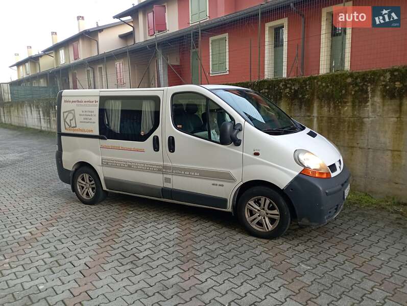 Renault Trafic 2004 Renault Trafic 2004