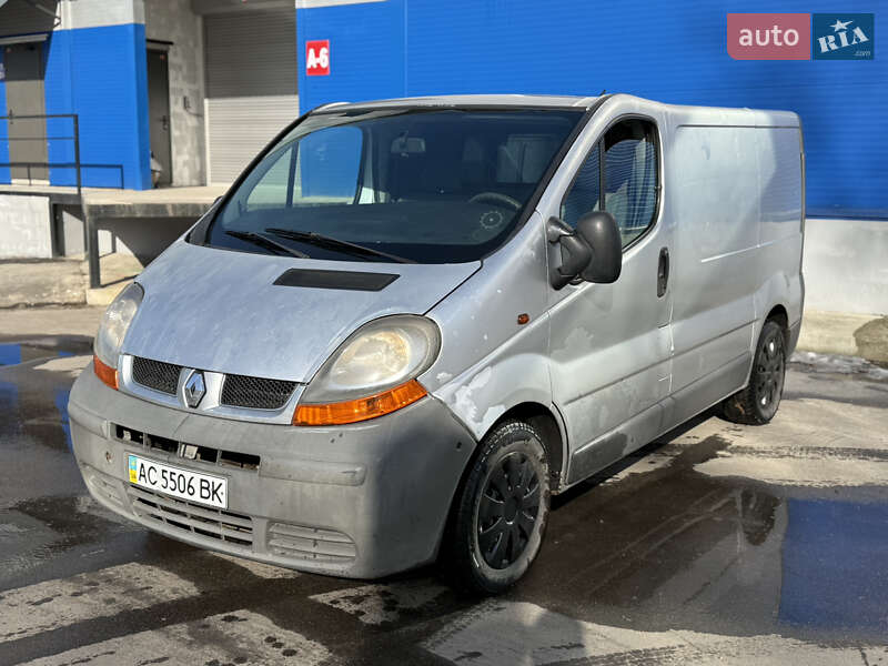 Вантажний фургон Renault Trafic 2006 в Києві
