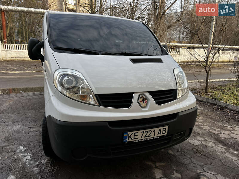 Renault Trafic 2012 Renault Trafic 2012