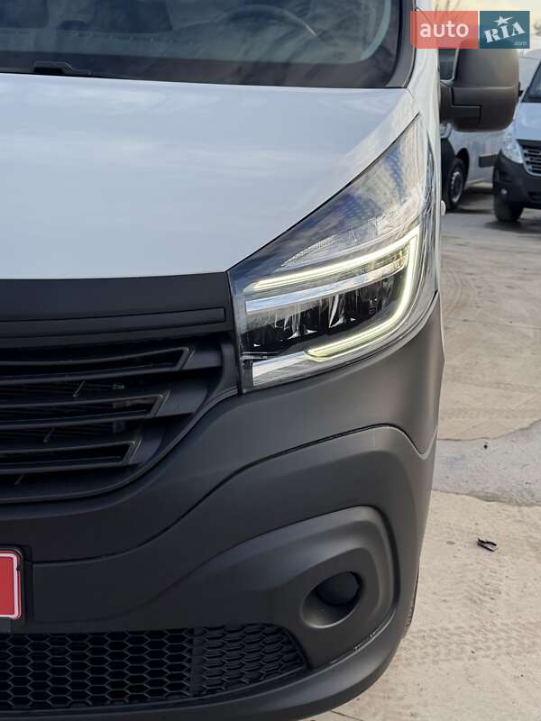 Грузовой фургон Renault Trafic 2021 в Луцке