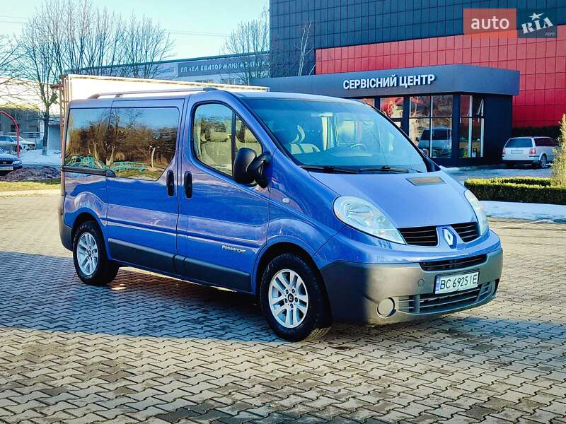 Мінівен Renault Trafic 2010 в Вінниці