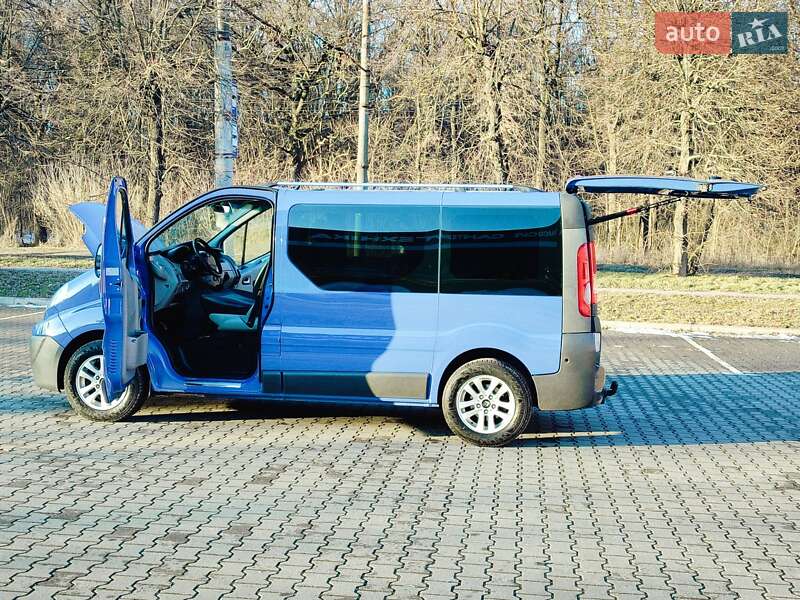 Мінівен Renault Trafic 2010 в Вінниці