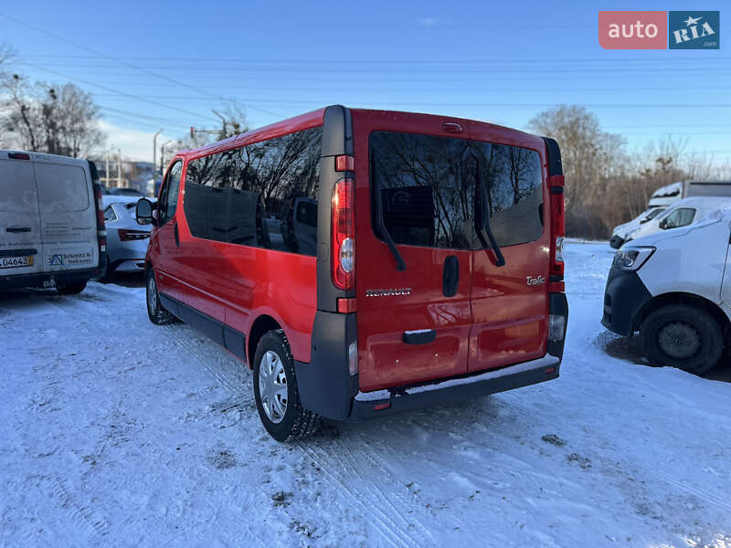 Минивэн Renault Trafic 2013 в Ровно