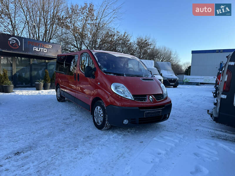 Минивэн Renault Trafic 2013 в Ровно