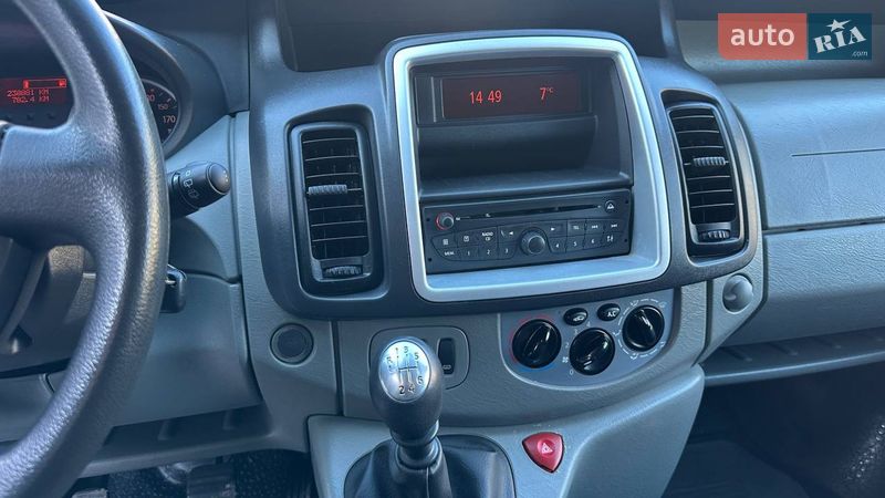 Минивэн Renault Trafic 2014 в Дубно