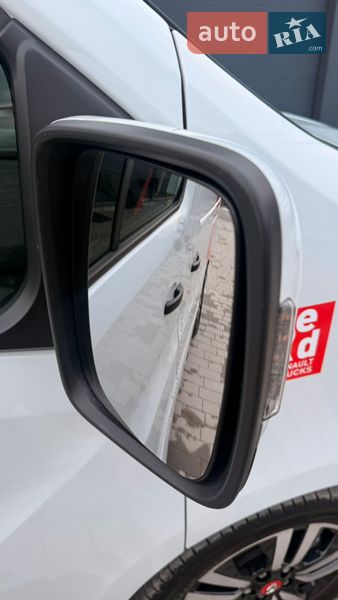 Грузовой фургон Renault Trafic 2023 в Львове