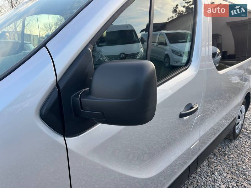 Мінівен Renault Trafic 2021 в Дубні