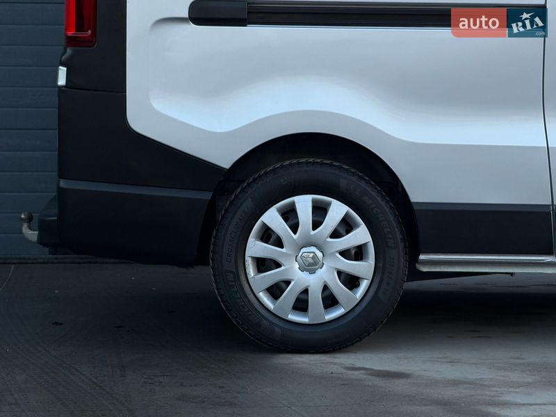 Вантажний фургон Renault Trafic 2020 в Дубні