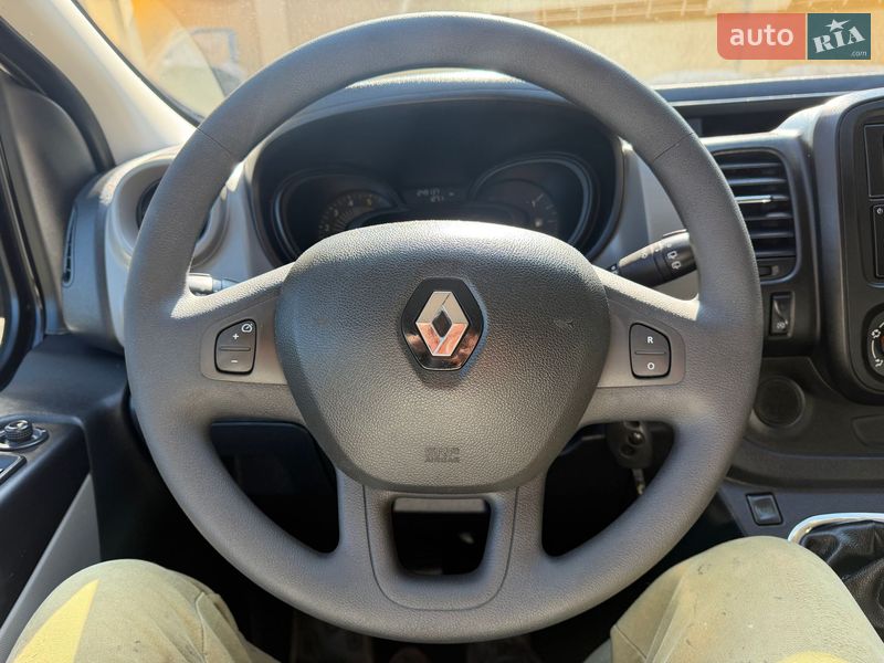 Мінівен Renault Trafic 2017 в Львові