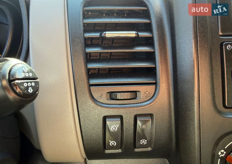 Мінівен Renault Trafic 2017 в Львові