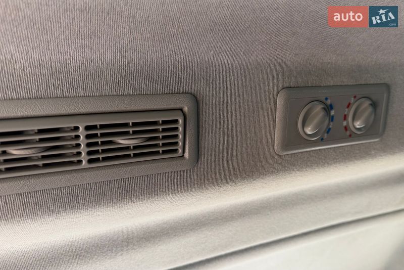 Мінівен Renault Trafic 2017 в Львові