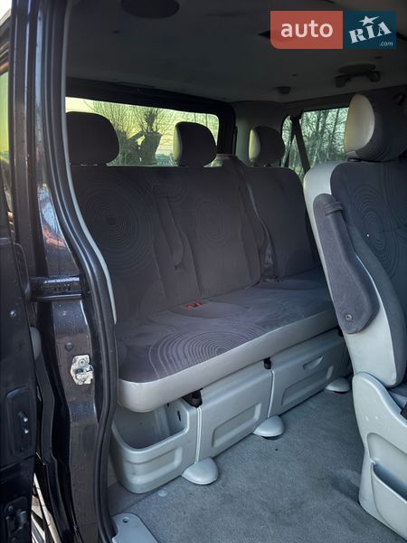 Минивэн Renault Trafic 2009 в Ровно