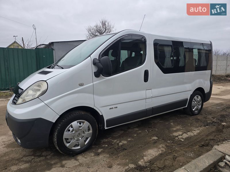 Мінівен Renault Trafic 2008 в Запоріжжі