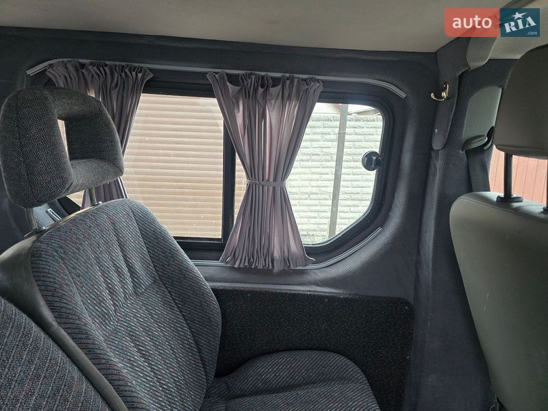 Мінівен Renault Trafic 2008 в Запоріжжі