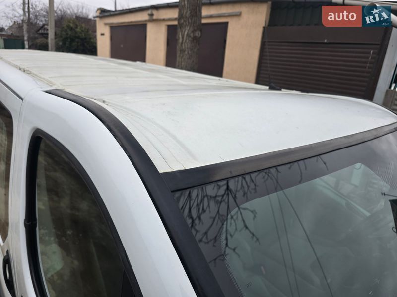 Мінівен Renault Trafic 2008 в Запоріжжі