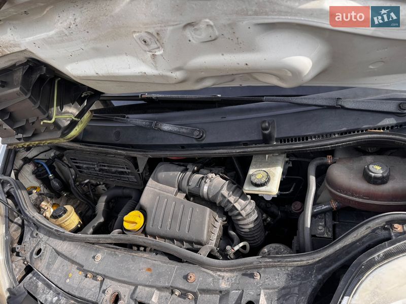 Мікроавтобус Renault Trafic 2010 в Іллінцях