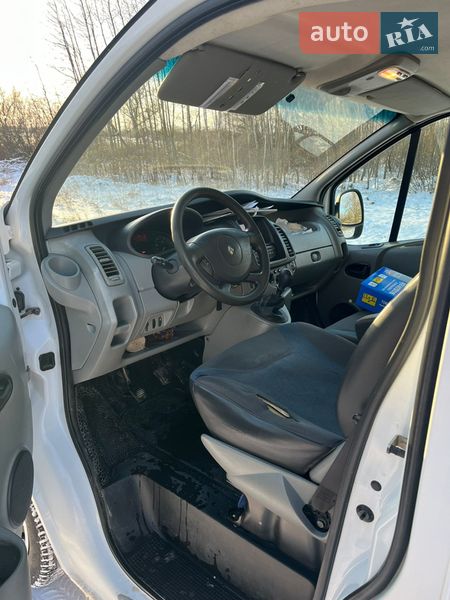Мінівен Renault Trafic 2011 в Житомирі