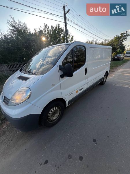 Вантажний фургон Renault Trafic 2014 в Полтаві