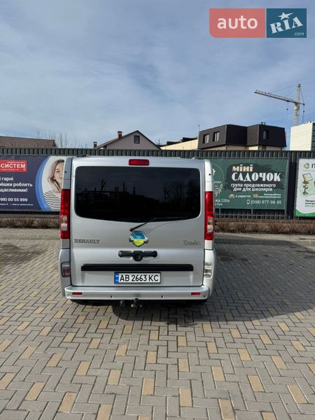Минивэн Renault Trafic 2009 в Шаргороде