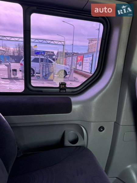 Минивэн Renault Trafic 2009 в Шаргороде