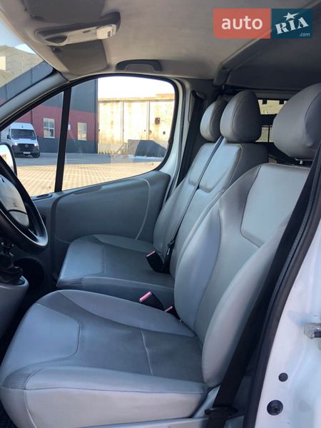 Минивэн Renault Trafic 2014 в Дубно