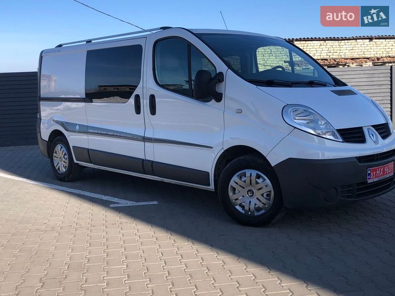 Минивэн Renault Trafic 2014 в Дубно