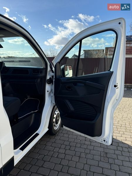 Вантажний фургон Renault Trafic 2021 в Києві